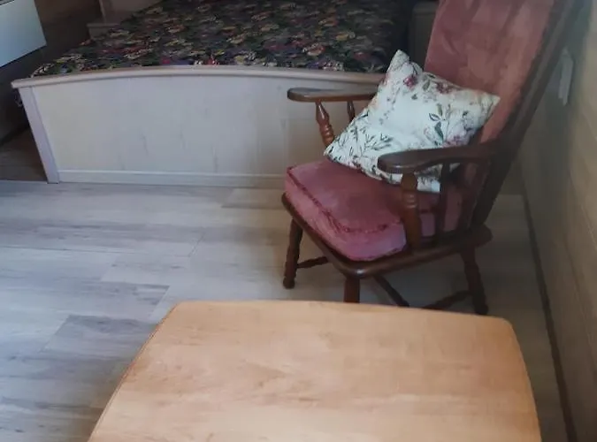 De Bizon Warmenhuizen